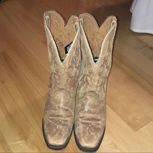 Vintage Laredo Women’s Cowboy Boots